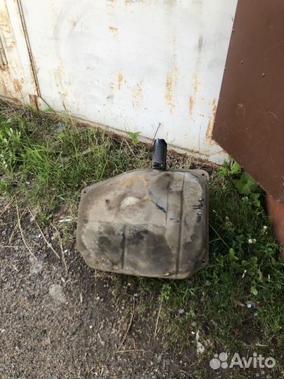 Топливный бак ваз 2104
