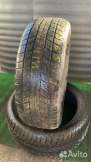 Triangle Snow-LL01 235/65 R17