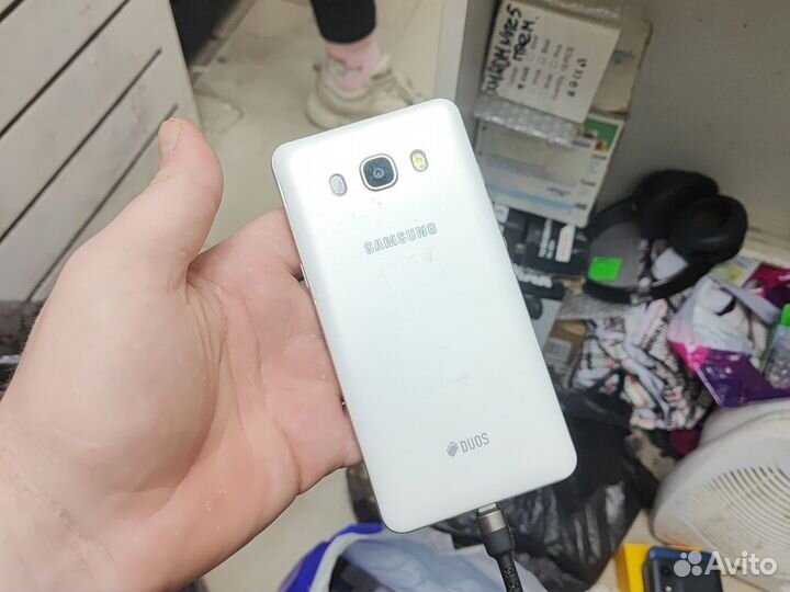 Samsung Galaxy J5 (2016), 2/16 ГБ