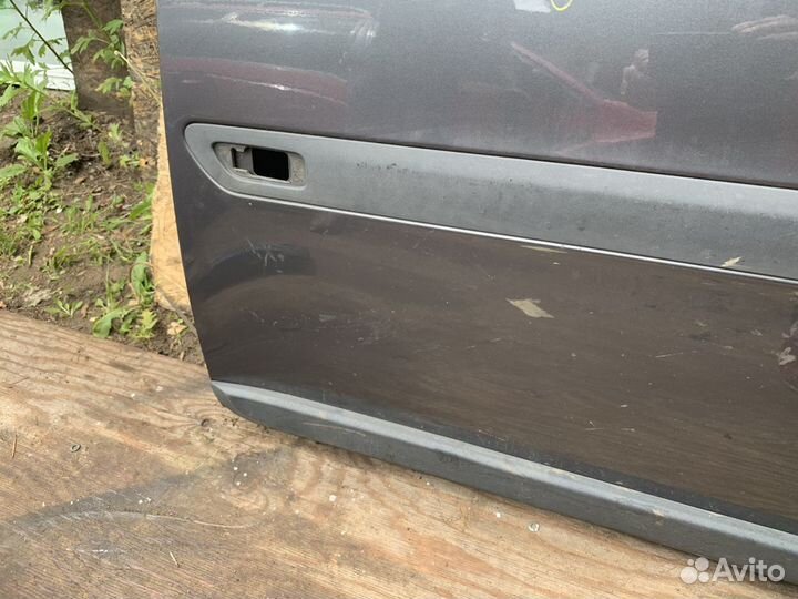 Volvo xc90 дверь передняя левая серая