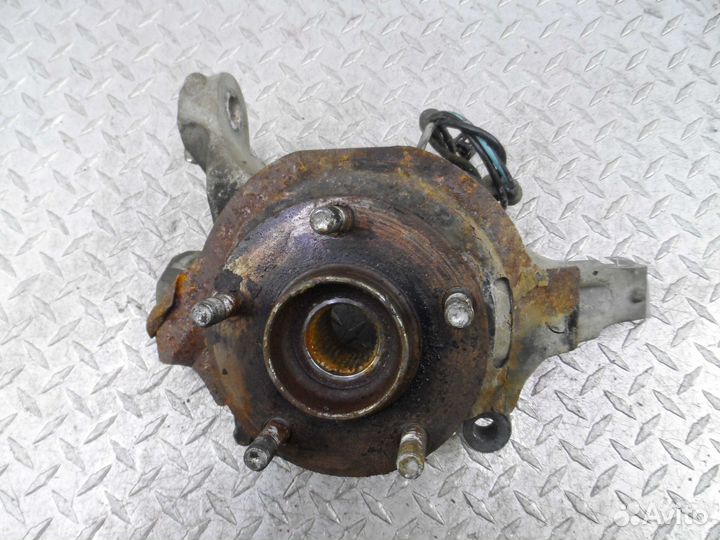 Кулак поворотный правый Nissan Murano Z51