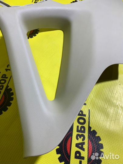 Обшивка стоики задняя левая Vw Polo 5 1.6 2019