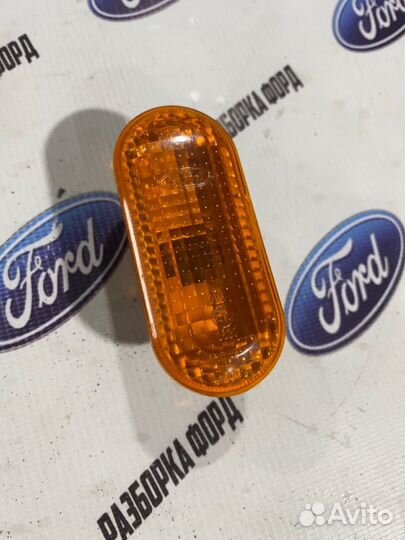 Повторитель поворота передний Ford Fusion хэтчбэк