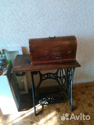 Швейная машина Зингер