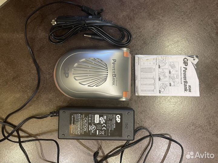 Сетевое зарядное устройство 