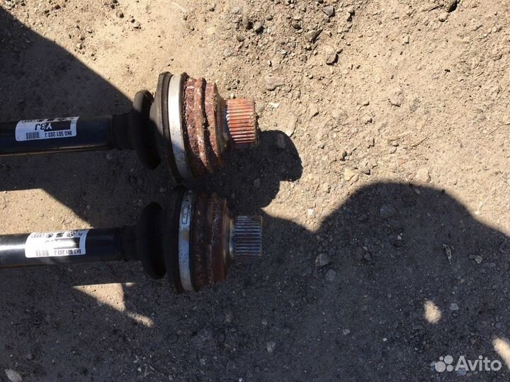 Привод задний VAG Audi A4 A5 8K0501203J 08-15
