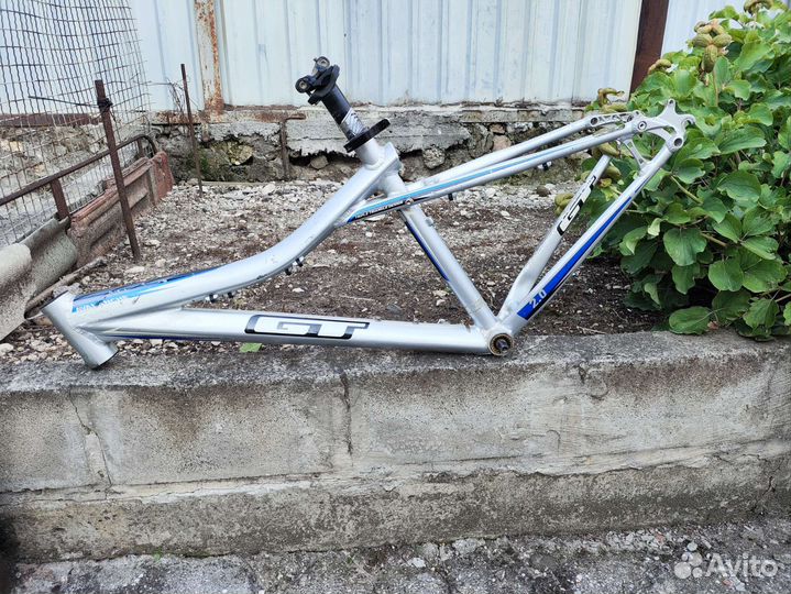 Продам раму gt avalanche 2.0 S 26 колёса