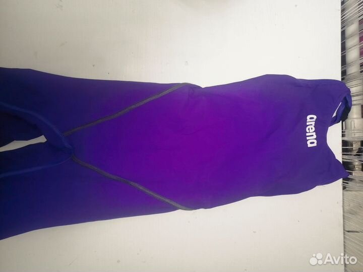 Стартовый гидрокостюм arena