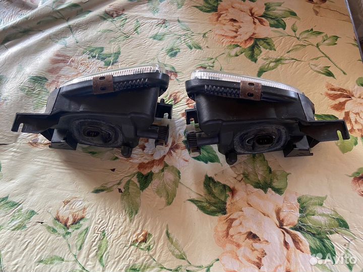 Оригинальные Противотуманные фары на w211