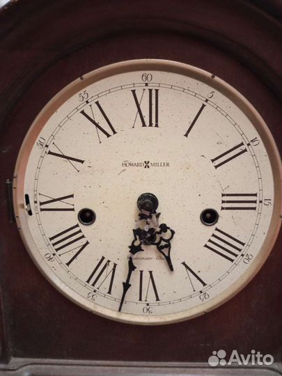 Часы howard miller