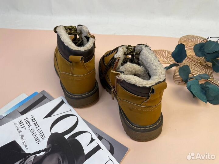 Ботинки детские 30 зимние бежевые