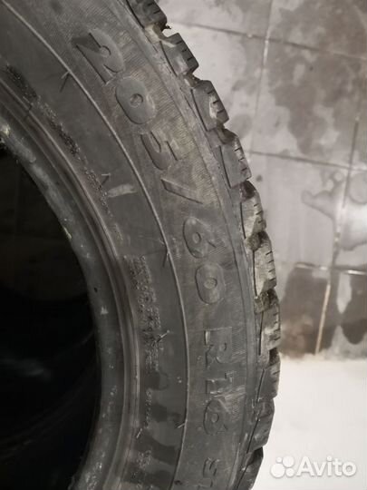 GT Radial Champiro IcePro 205/60 R16