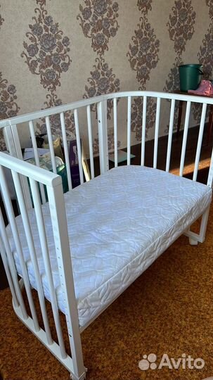 Детская приставная кроватка