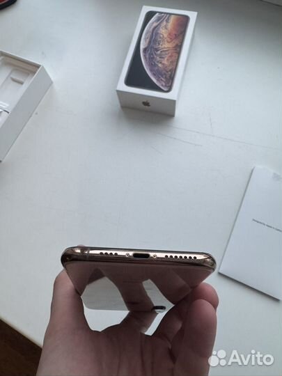 iPhone Xs Max, 64 ГБ