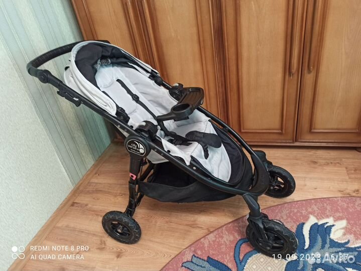 Прогулочная коляска baby jogger city versa gt