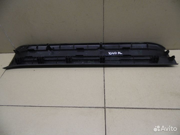 Накладка порога (внутренняя) Hi Lux 2015