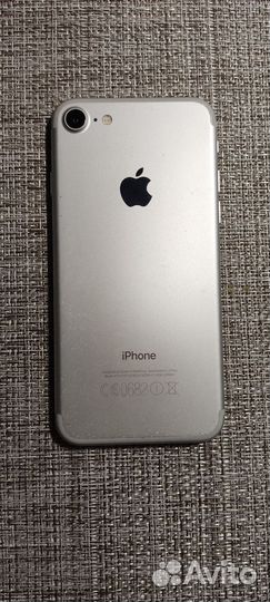 iPhone 7, 128 ГБ