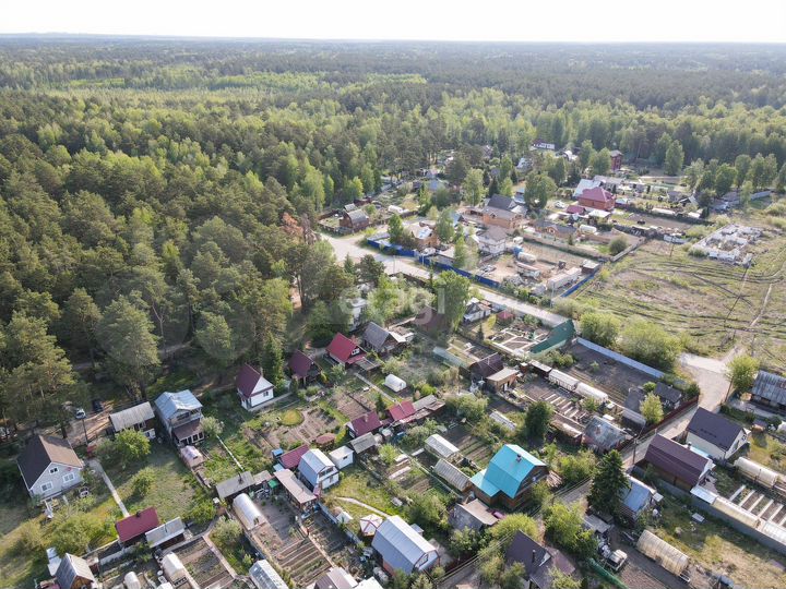 Дача 40 м² на участке 4 сот.