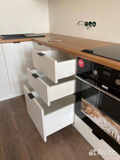 Кухня на заказ с установкой