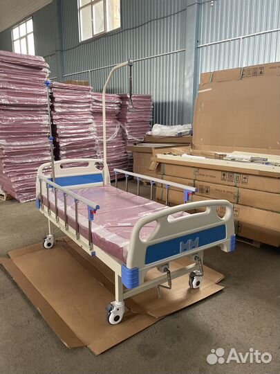 Медицинская кровать для лежачих больных