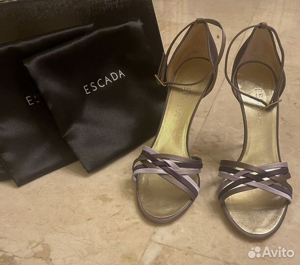 Escada босоножки