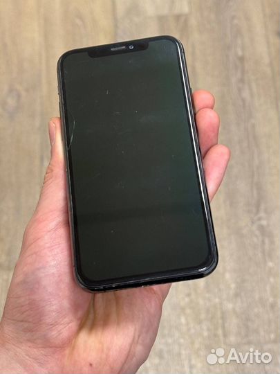 iPhone 11 Pro, 64 ГБ