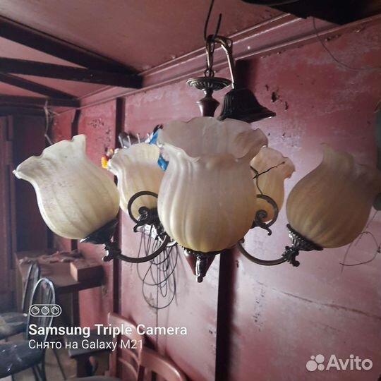 Люстра потолочная подвесная с 5 плафонами