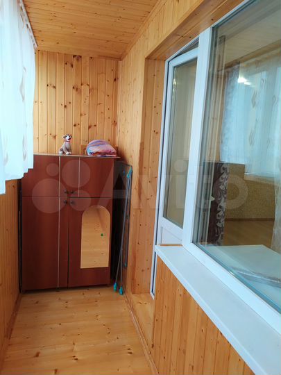 2-к. квартира, 64 м², 1/10 эт.