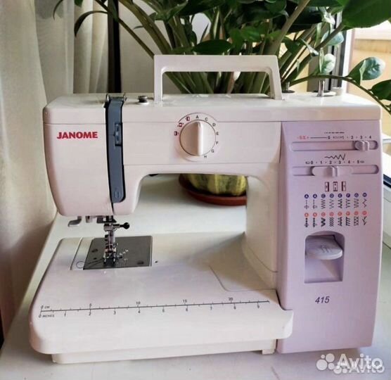 Швейная машина Janome 415