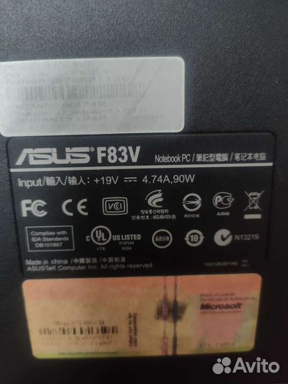Ноутбук Asus F83V