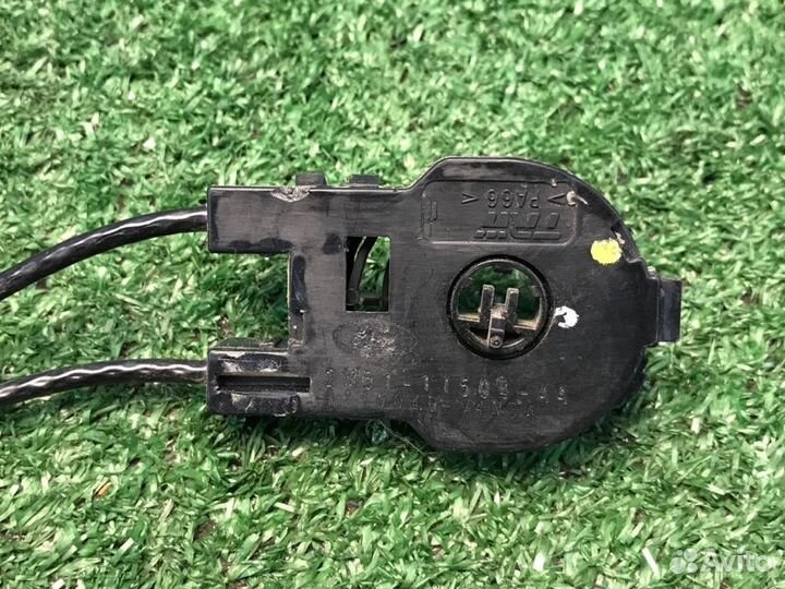 Трос отопителя Ford Focus 1 2.0 zetec