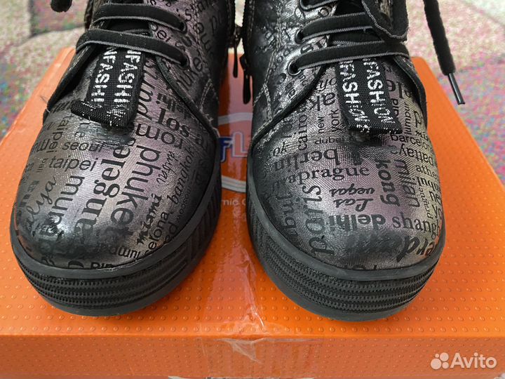 Ботинки демисезонные