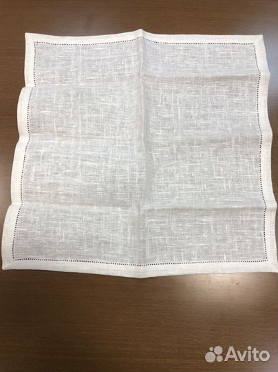 Салфетка льняная с мережкой