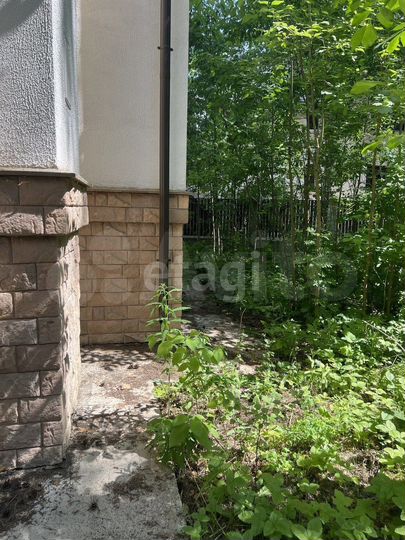 Дом 264,6 м² на участке 16,8 сот.