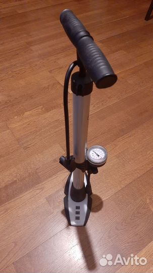 Насос велосипедный Cyclotech (с манометром)