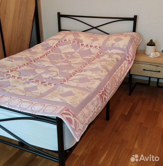 Лоскутное одеяло-покрывало ручной работы