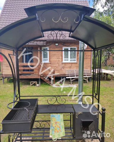 Мангал с крышей