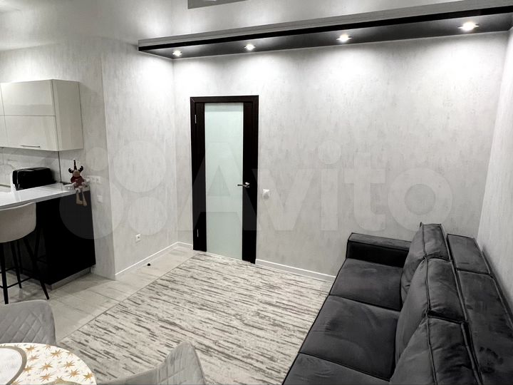 2-к. квартира, 64,8 м², 2/10 эт.