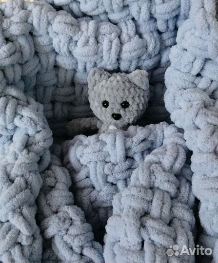 Плед детский вязаный ручная работа