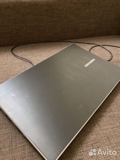 Ноутбук Samsung 300V5A, Intel Core i5