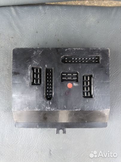 Блок предохранителей Ваз 2110,2111, 2112 с/о