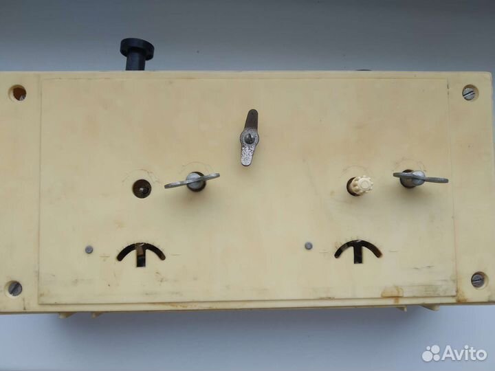 Шахматные часы Янтарь