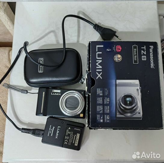 Компактный фотоаппарат Panasonic TZ8