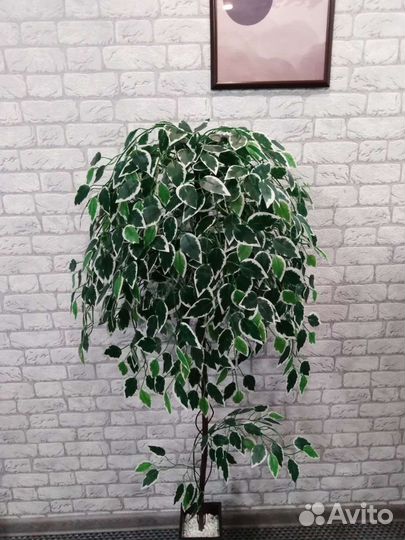 Декоративное искусственное растение пальма дерево