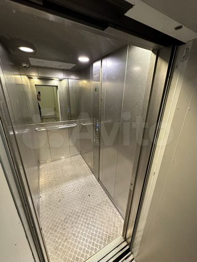 2-к. квартира, 119 м², 18/18 эт.