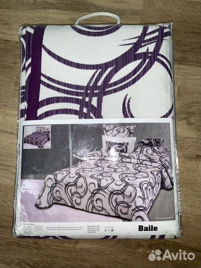 Покрывало на кровать новое