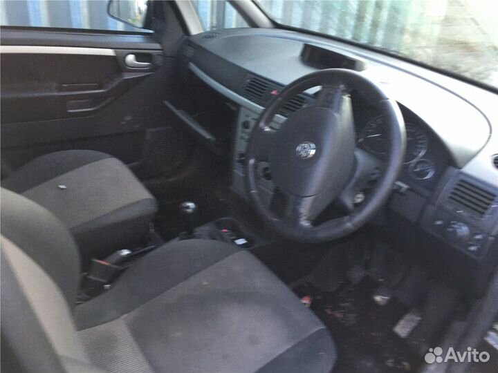 Разбор на запчасти Opel Meriva