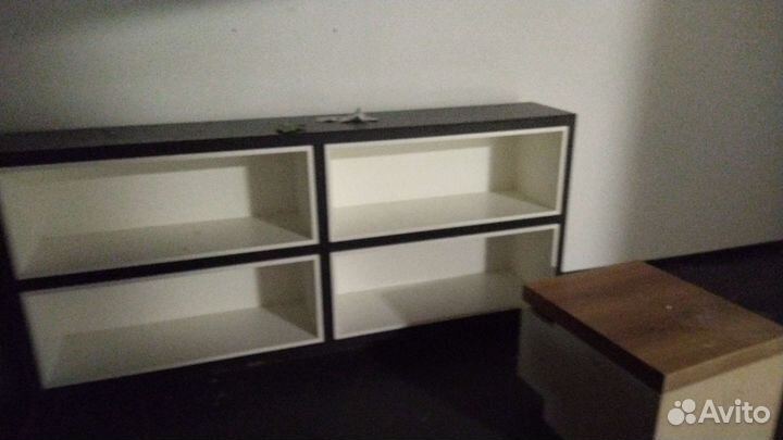 Книжные полки