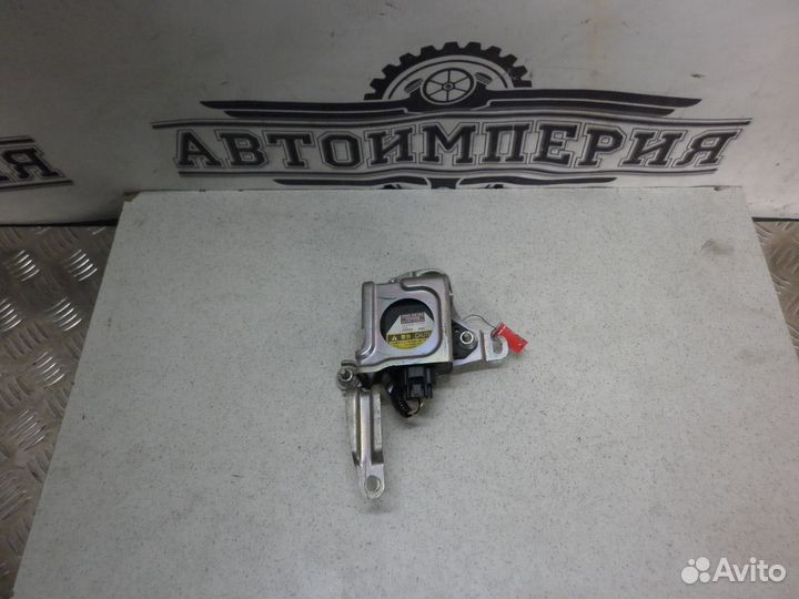 Датчик курсовой устойчивости Toyota Highlander 1