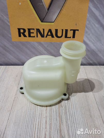 Бачок эгур гур насоса электрогидроусилителя руля R